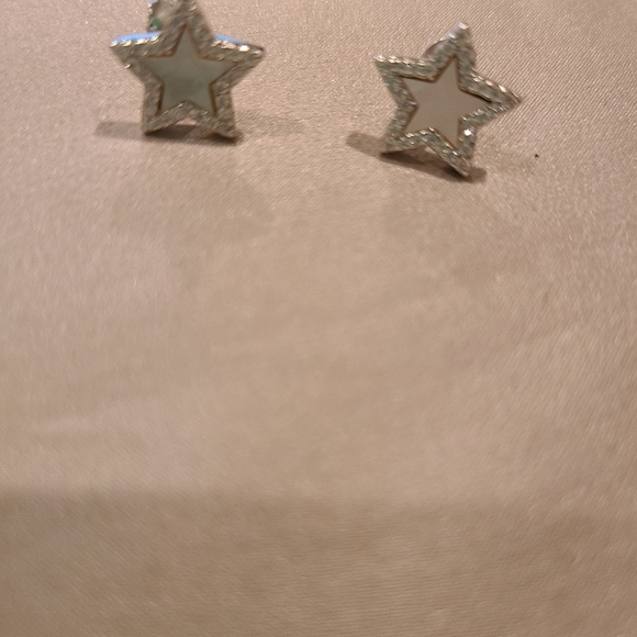 Cubic zirconia mother of pearl star shape sterling silver earrings - Picture 6 of 6